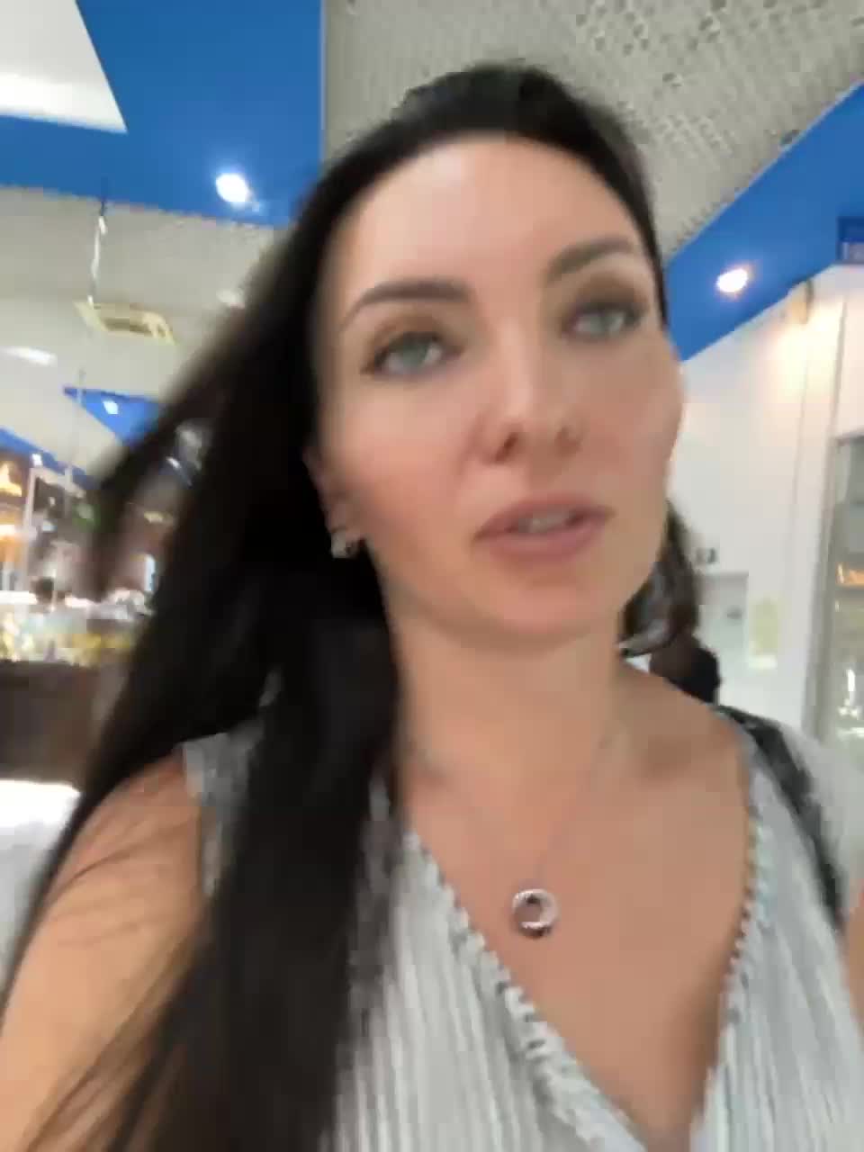 View or download file divora on 2023-08-05 from bongacams