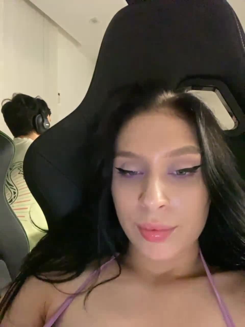 View or download file partynextnext on 2023-08-05 from bongacams