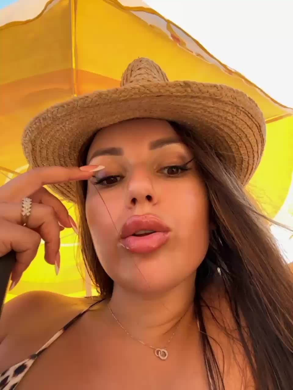 View or download file syka001 on 2023-08-05 from bongacams