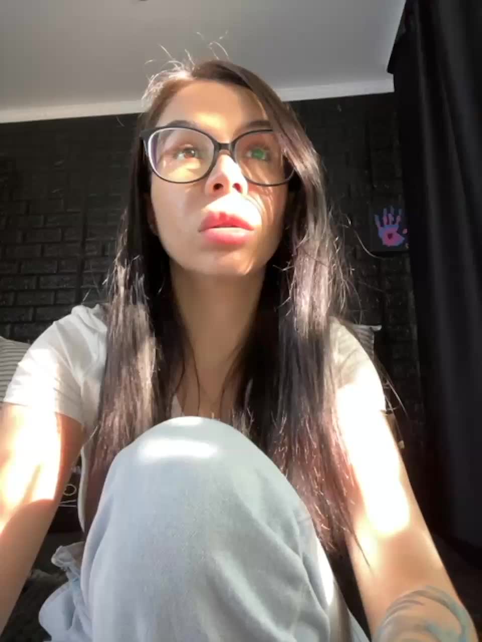 View or download file vero19nika on 2023-08-05 from bongacams