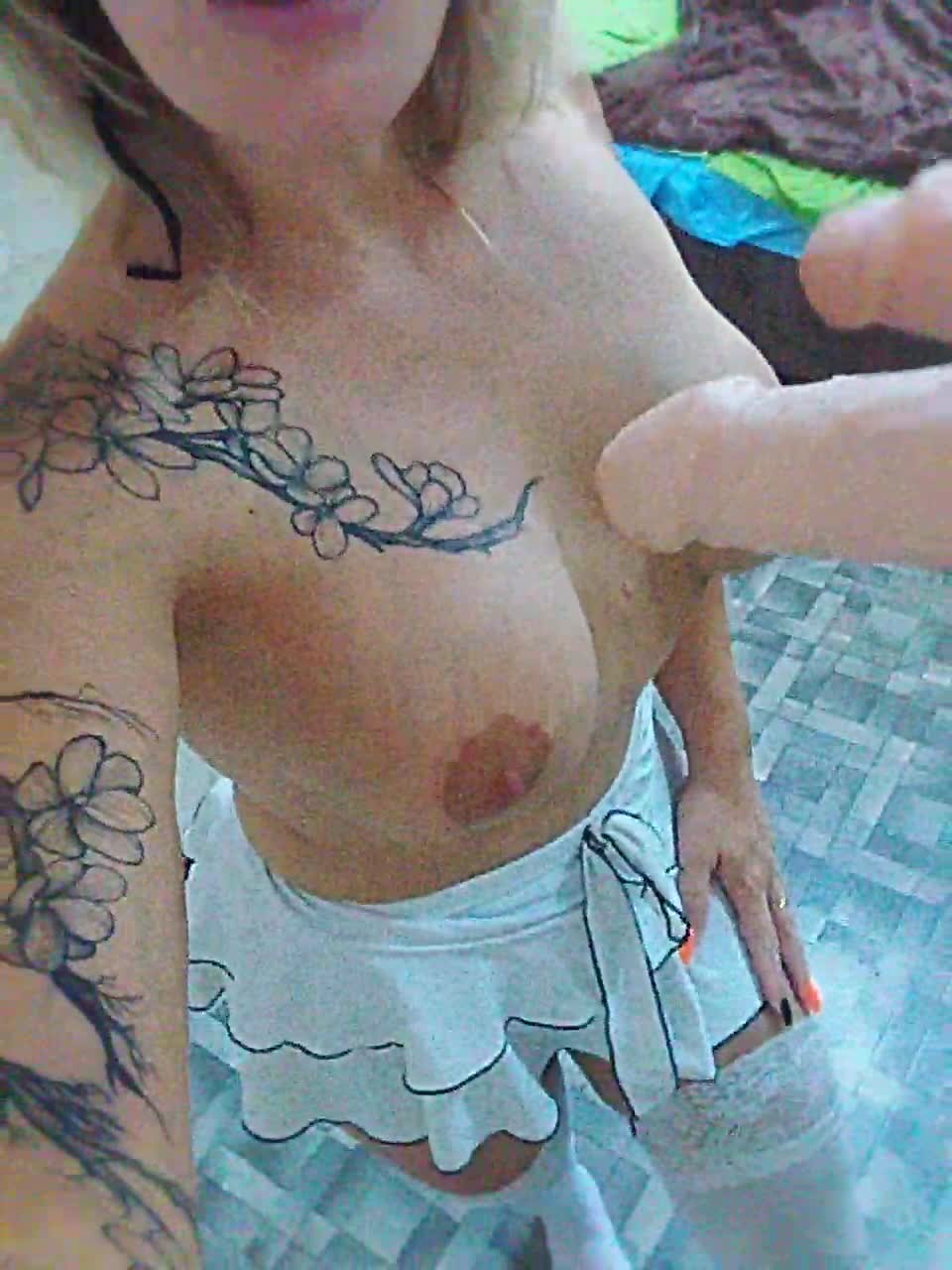 View or download file lenababochka on 2023-08-06 from bongacams