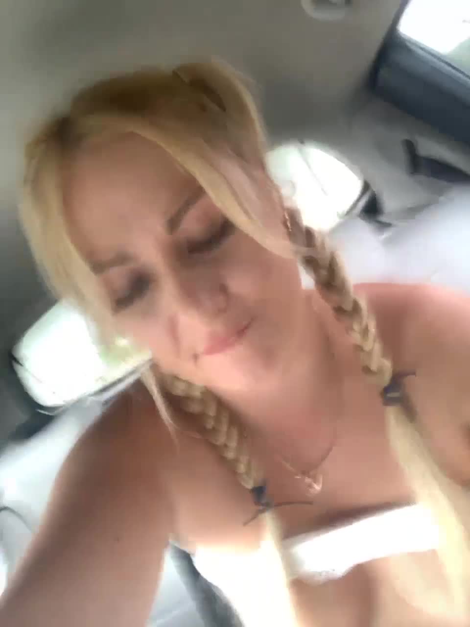 View or download file murkalux on 2023-08-06 from bongacams