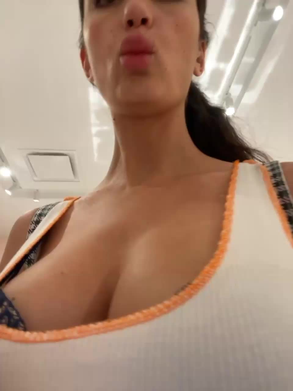 View or download file sweetbuttocks on 2023-08-06 from bongacams