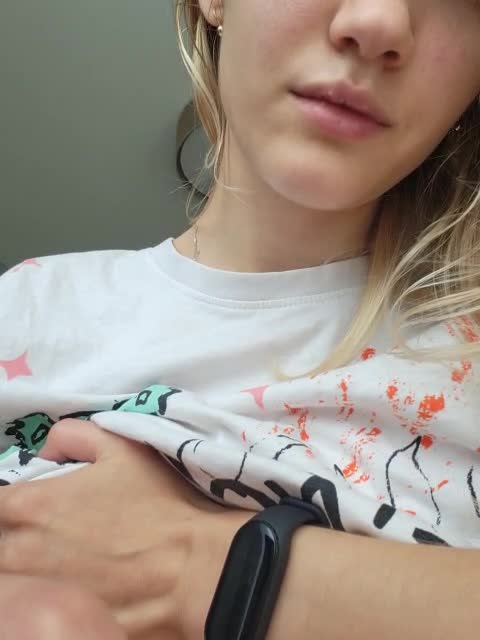 View or download file tutti_h on 2023-08-06 from bongacams