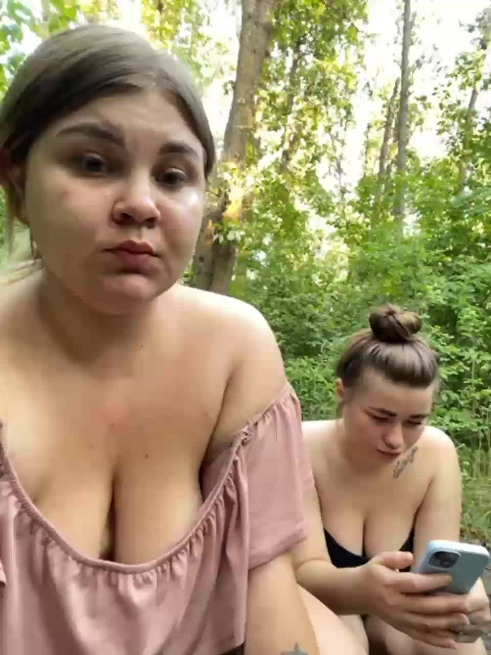 View or download file hotgirls221 on 2023-08-07 from bongacams