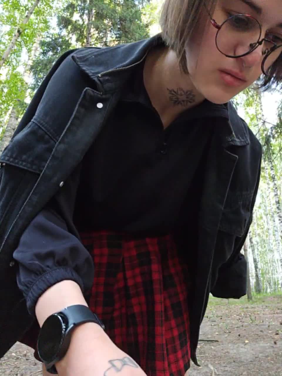 View or download file lolymolly on 2023-08-08 from bongacams