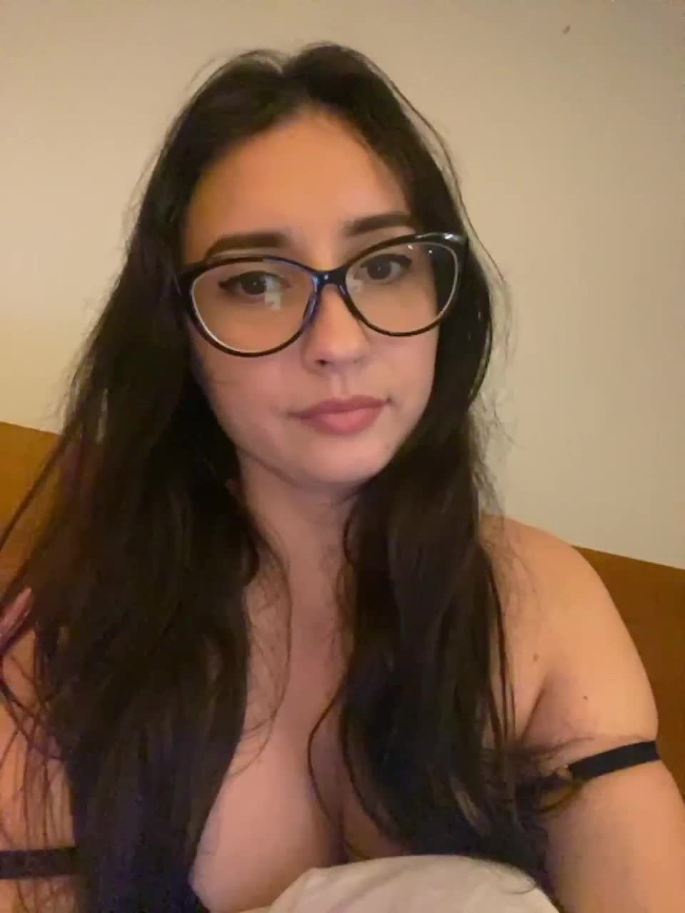 View or download file vincentiia on 2023-08-08 from bongacams