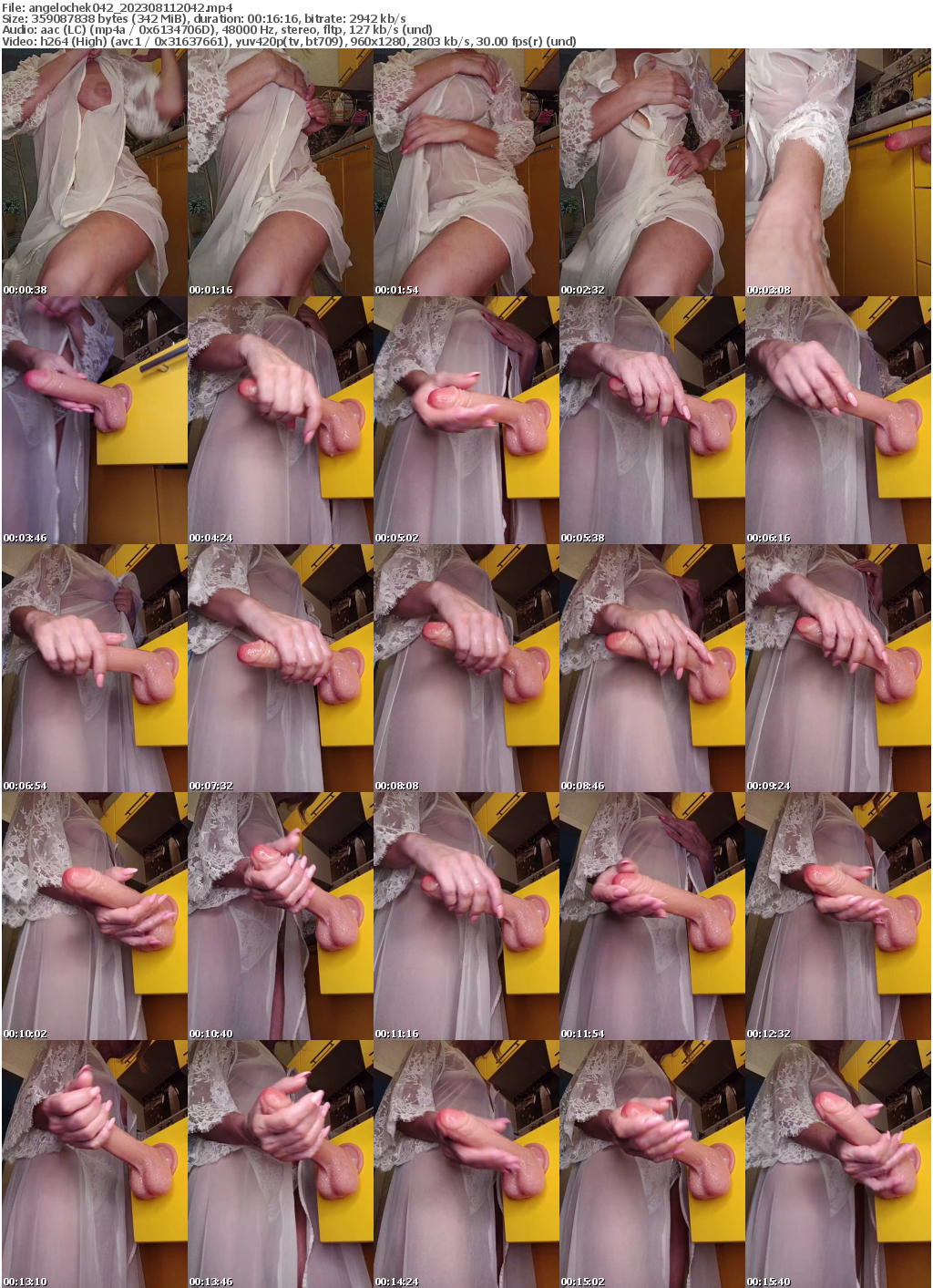 Preview thumb from angelochek042 on 2023-08-11 @ bongacams