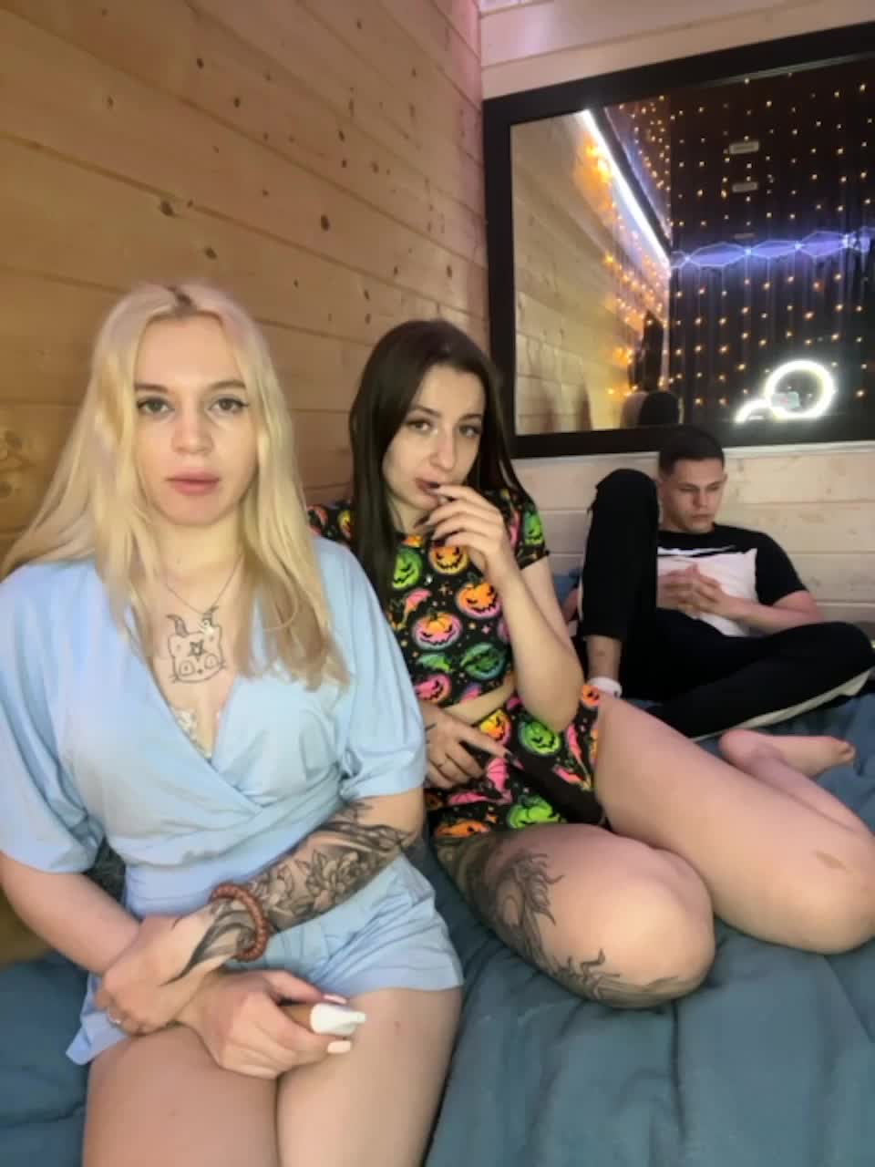 View or download file baby6boy9 on 2023-08-11 from bongacams