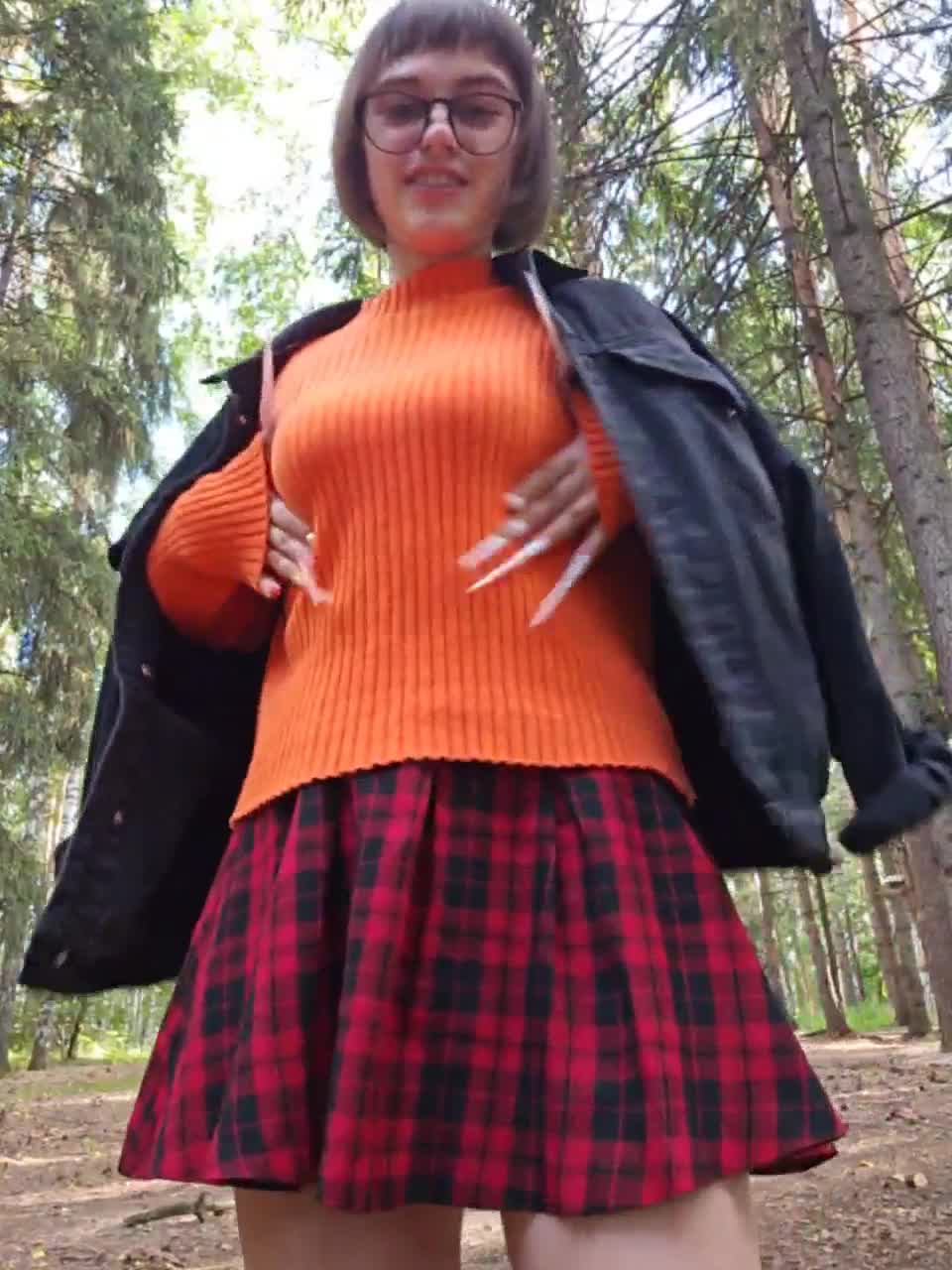 View or download file lolymolly on 2023-08-11 from bongacams