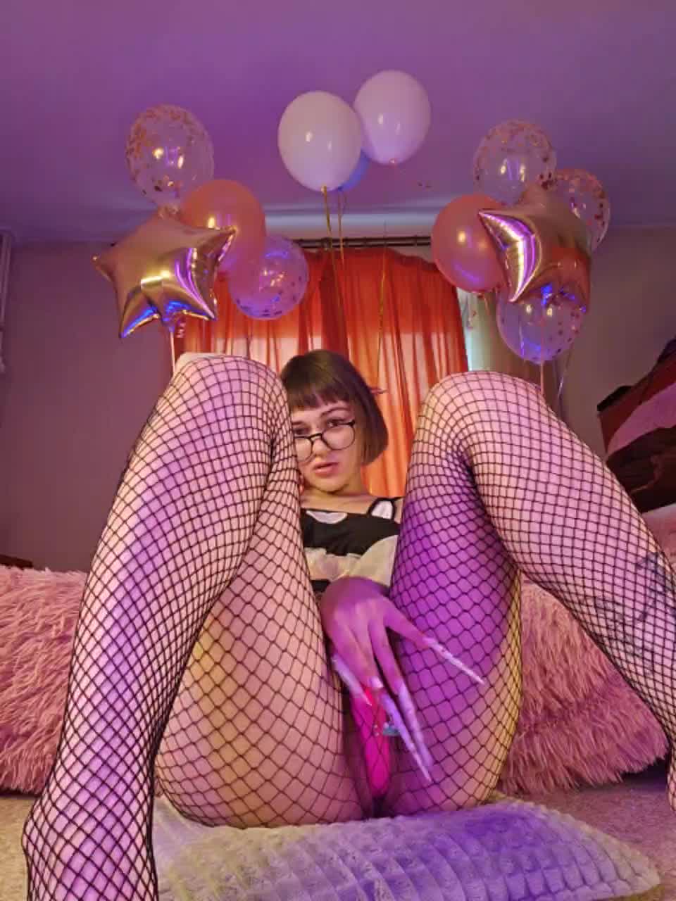 View or download file lolymolly on 2023-08-12 from bongacams