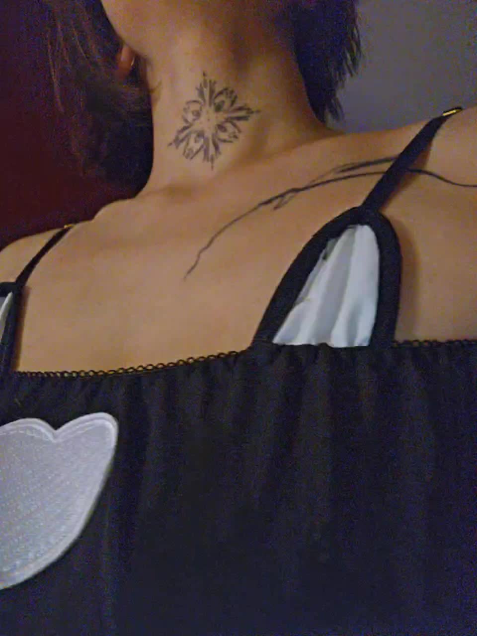 View or download file lolymolly on 2023-08-12 from bongacams