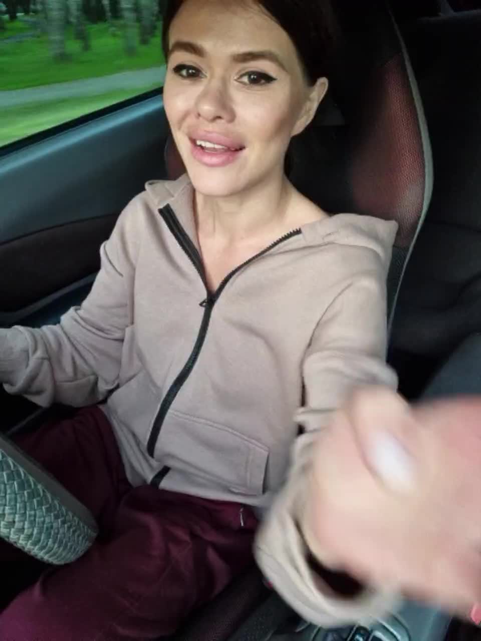 View or download file vikki100500 on 2023-08-12 from bongacams