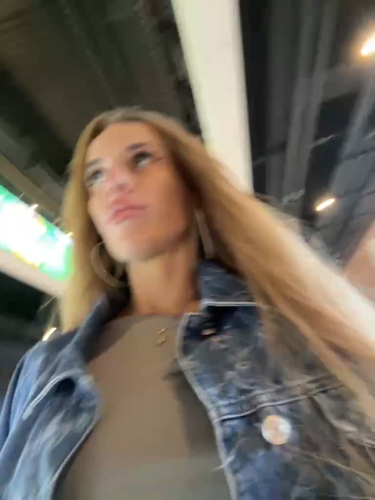 View or download file blondinochkaa on 2023-08-13 from bongacams