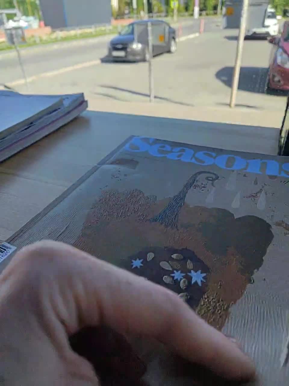 View or download file fox_hole on 2023-08-13 from bongacams