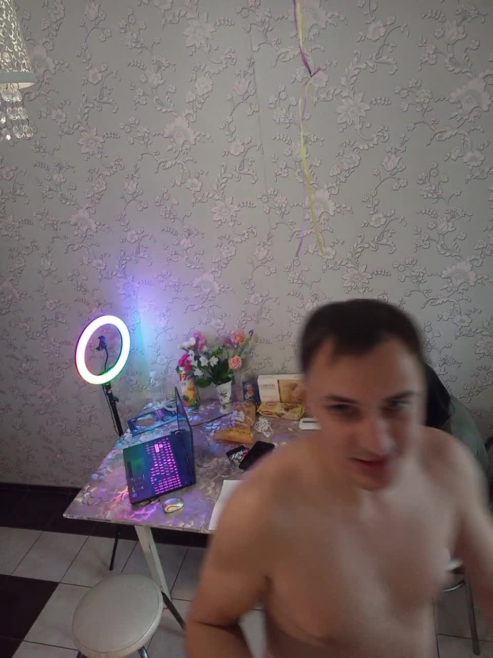 View or download file maxwell_24 on 2023-08-13 from bongacams