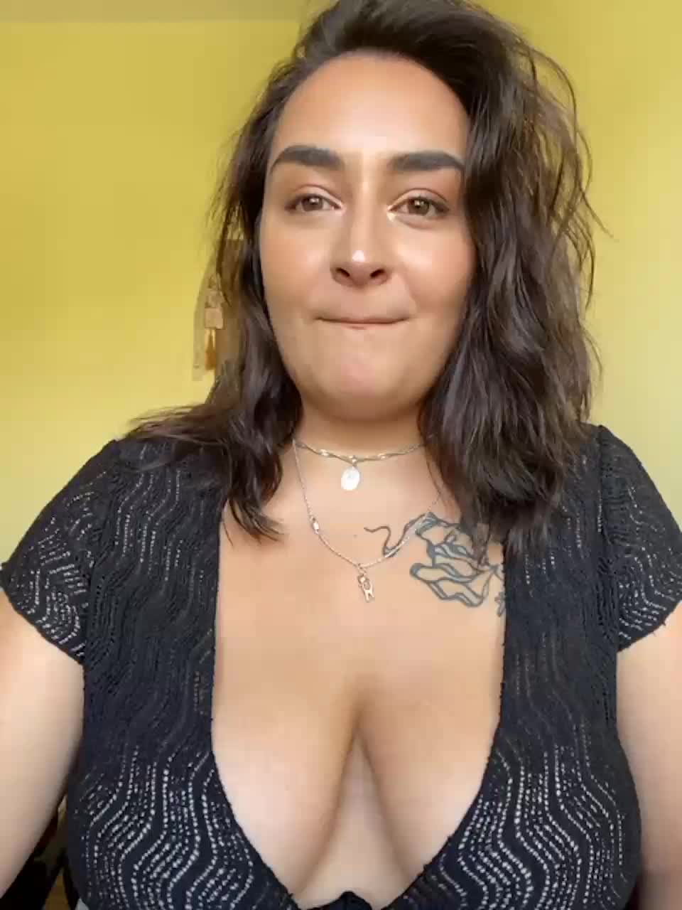 View or download file milalav on 2023-08-13 from bongacams