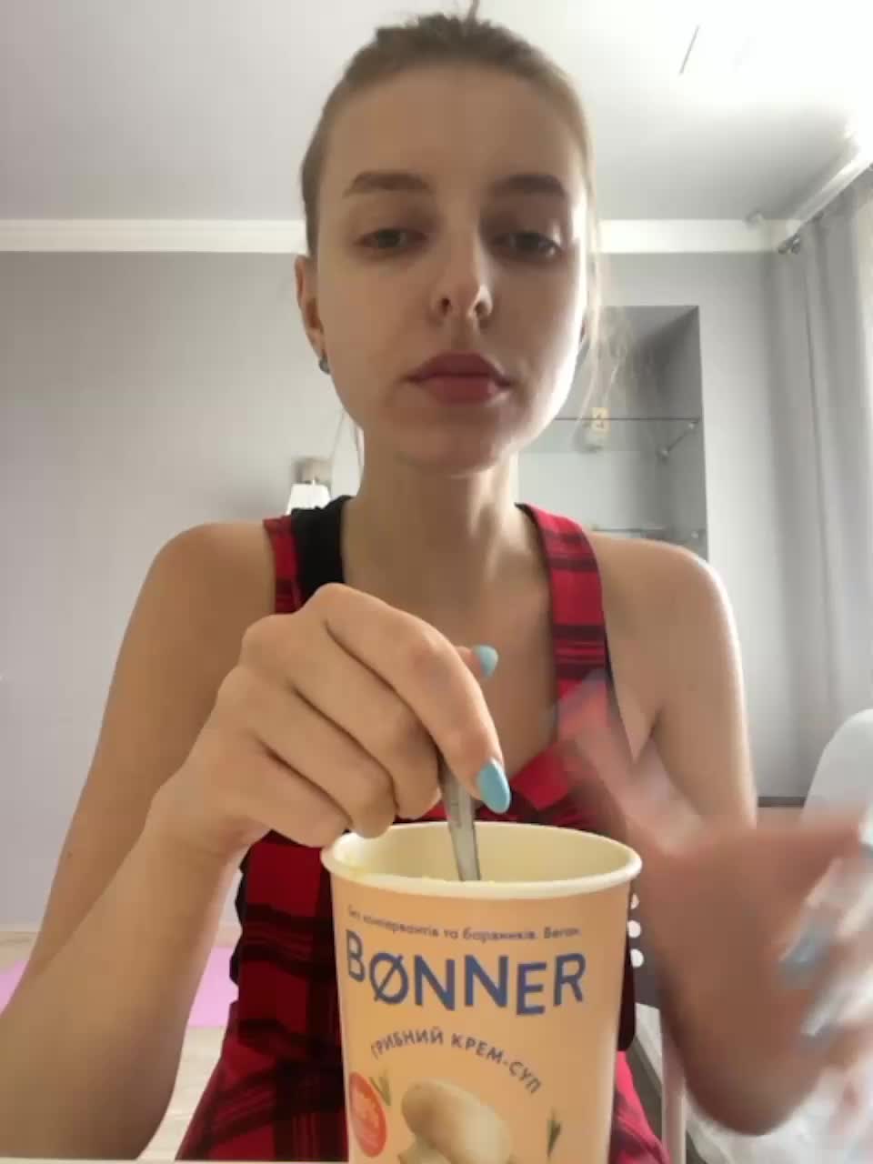 View or download file missfentasy1 on 2023-08-13 from bongacams