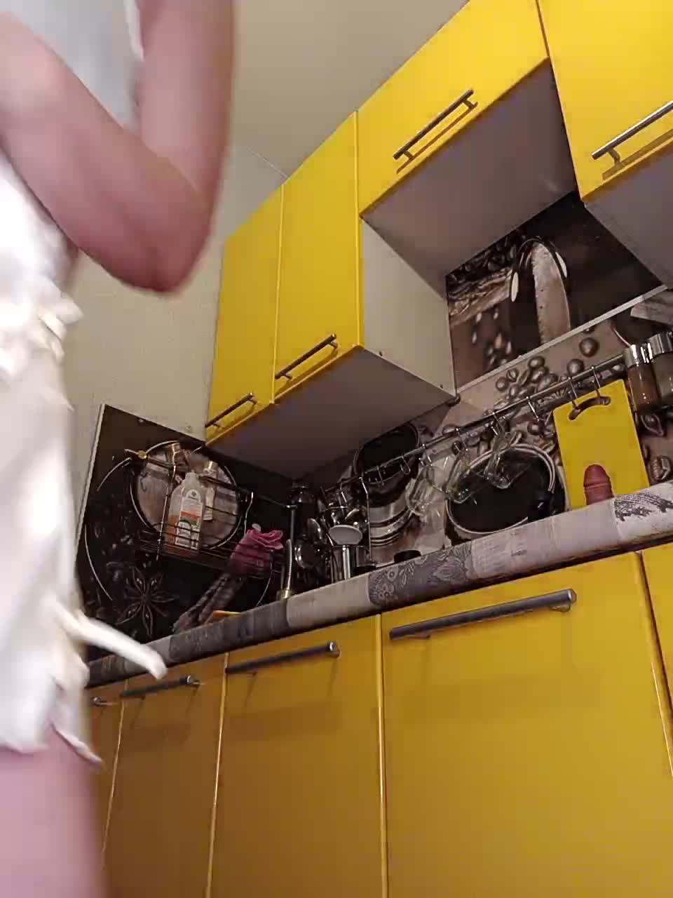 View or download file angelochek042 on 2023-08-14 from bongacams