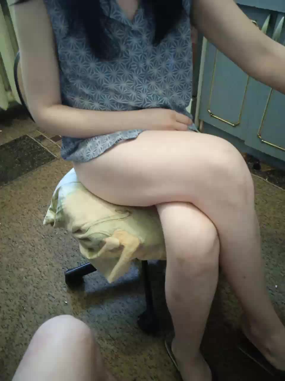 View or download file julia0114 on 2023-08-14 from bongacams