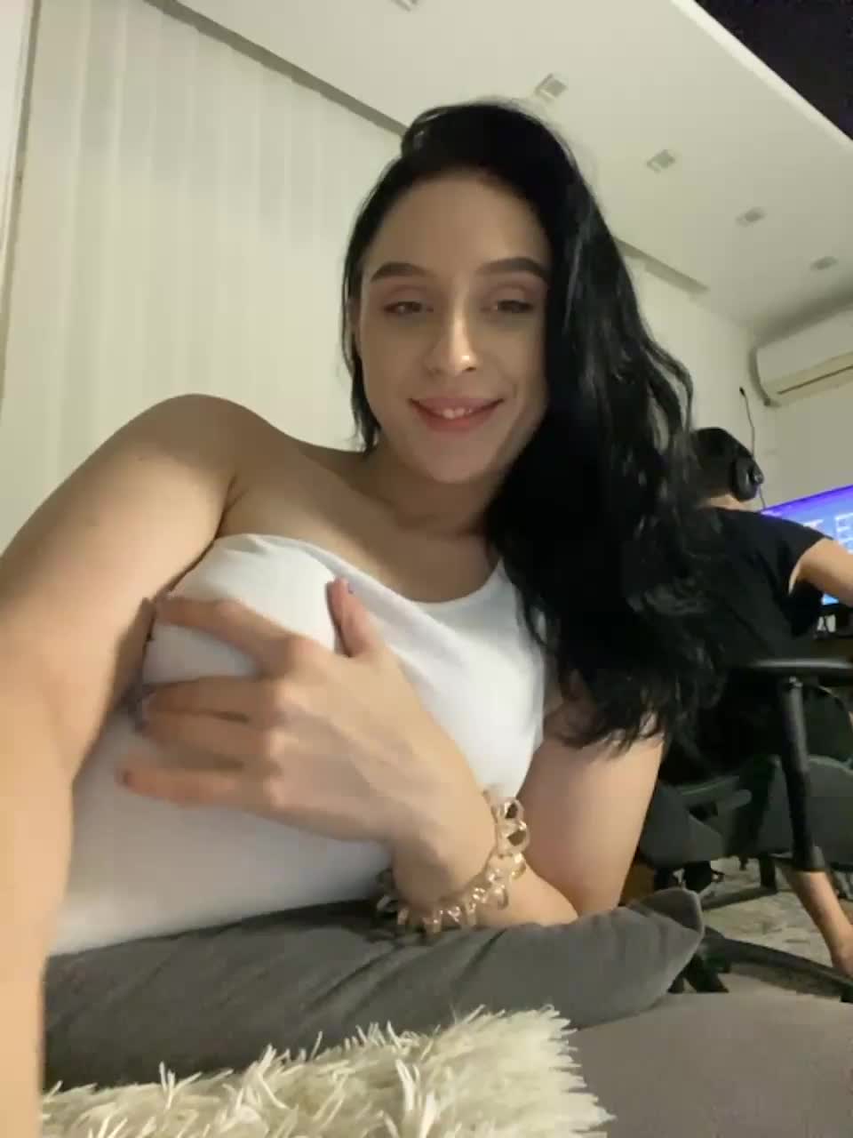 View or download file partynextnext on 2023-08-14 from bongacams