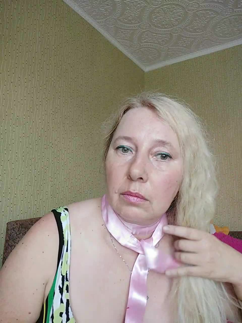 View or download file your_mila on 2023-08-14 from bongacams