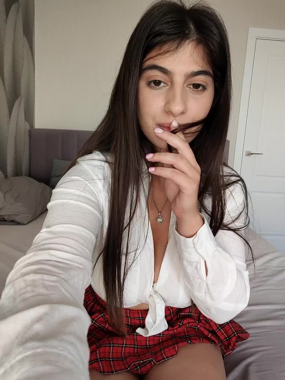 View or download file madina3 on 2023-08-15 from bongacams