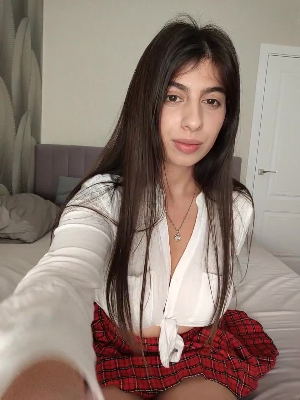 View or download file madina3 on 2023-08-15 from bongacams