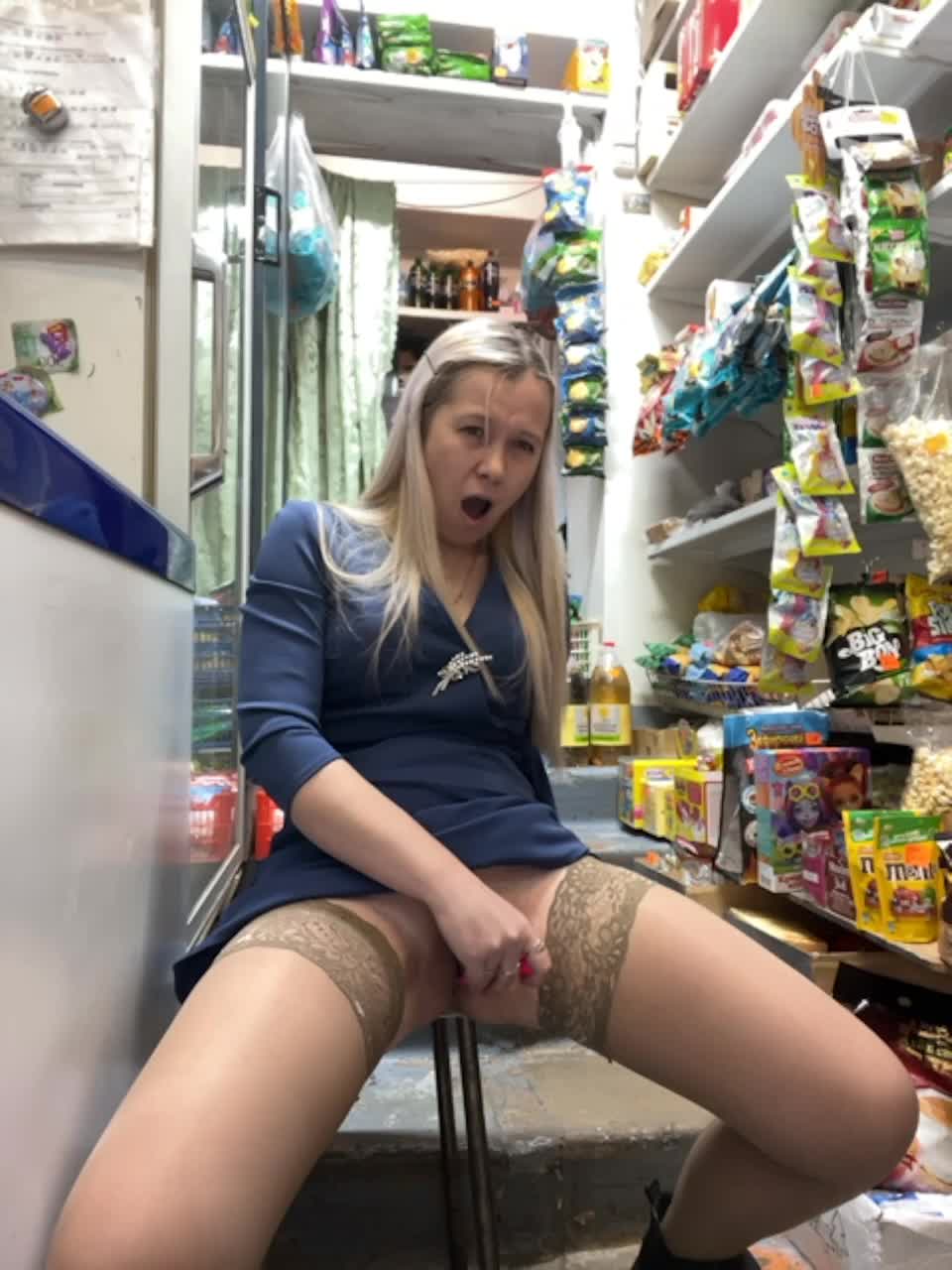 View or download file misslyolika on 2023-08-15 from bongacams