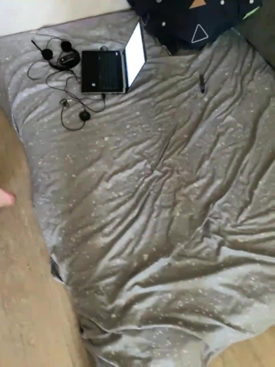 View or download file lisarusa on 2023-08-16 from bongacams