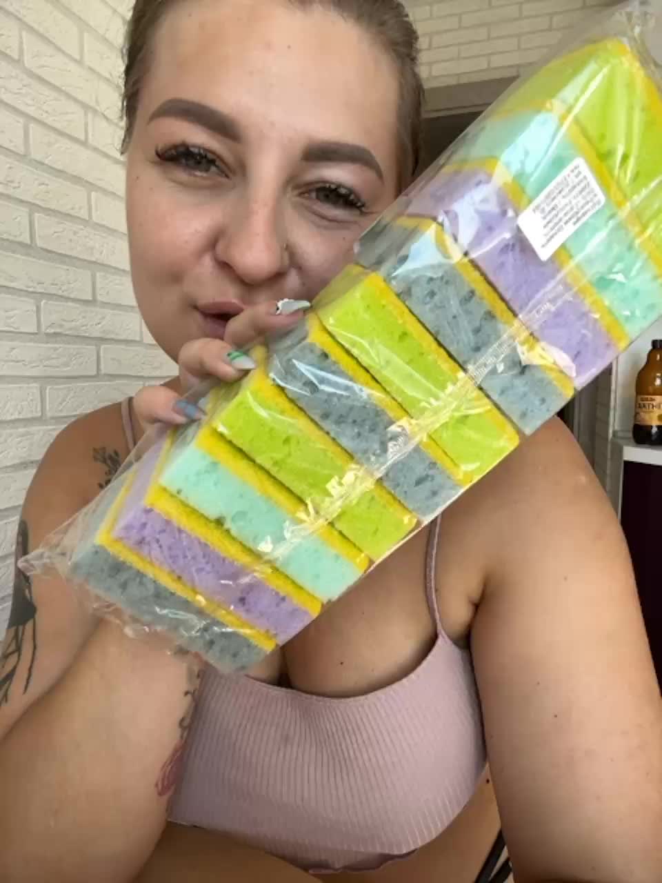 View or download file agatharuiz on 2023-08-17 from bongacams