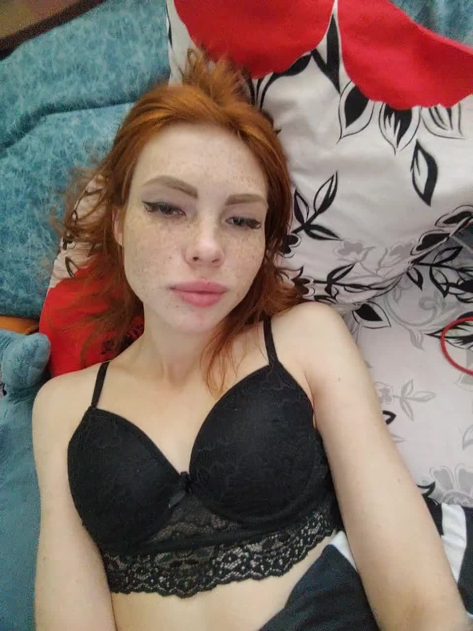 View or download file fox_hole on 2023-08-17 from bongacams