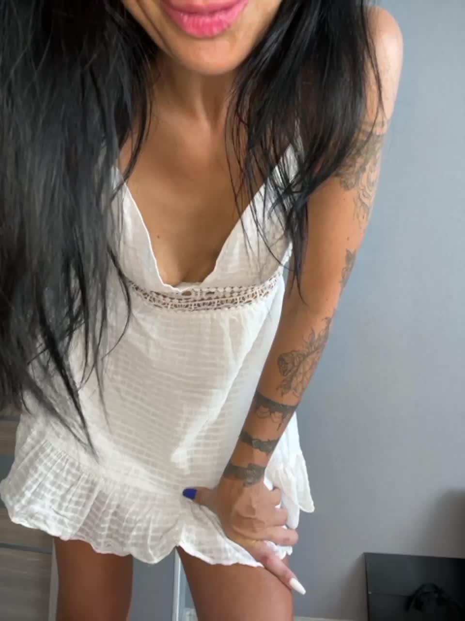 View or download file jeanne91 on 2023-08-17 from bongacams