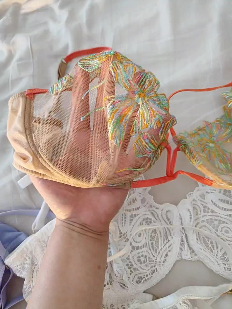 View or download file madina3 on 2023-08-17 from bongacams