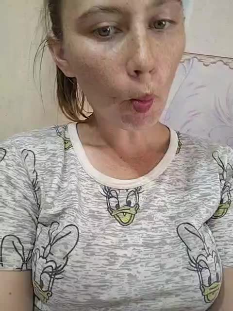 View or download file malinka1512 on 2023-08-17 from bongacams