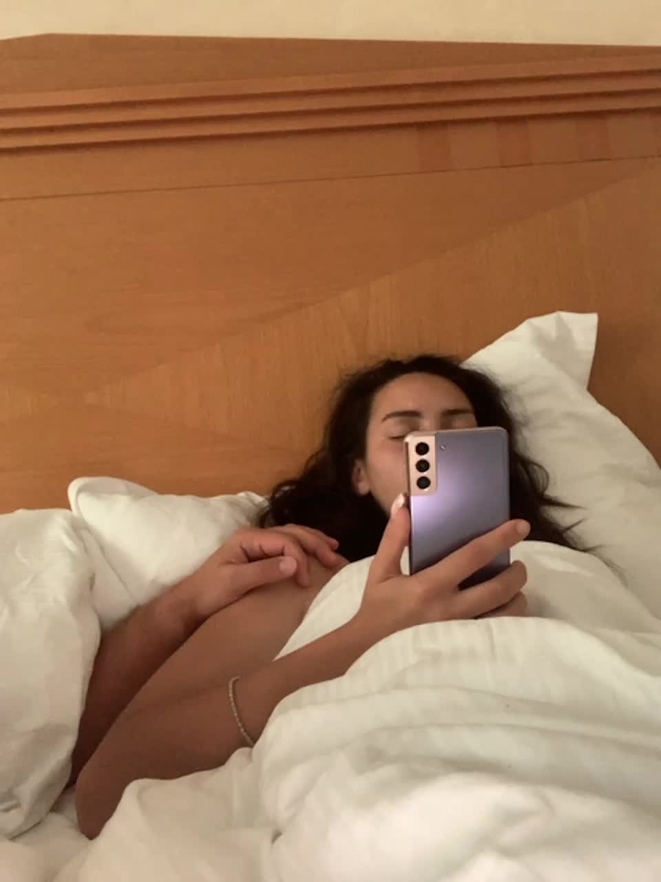 View or download file mr_and_mrs_smith_xxl on 2023-08-19 from bongacams