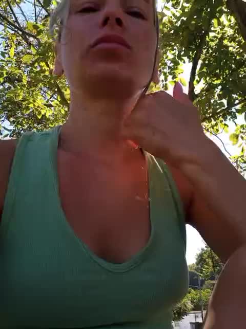 View or download file marysiaxxx on 2023-08-20 from bongacams