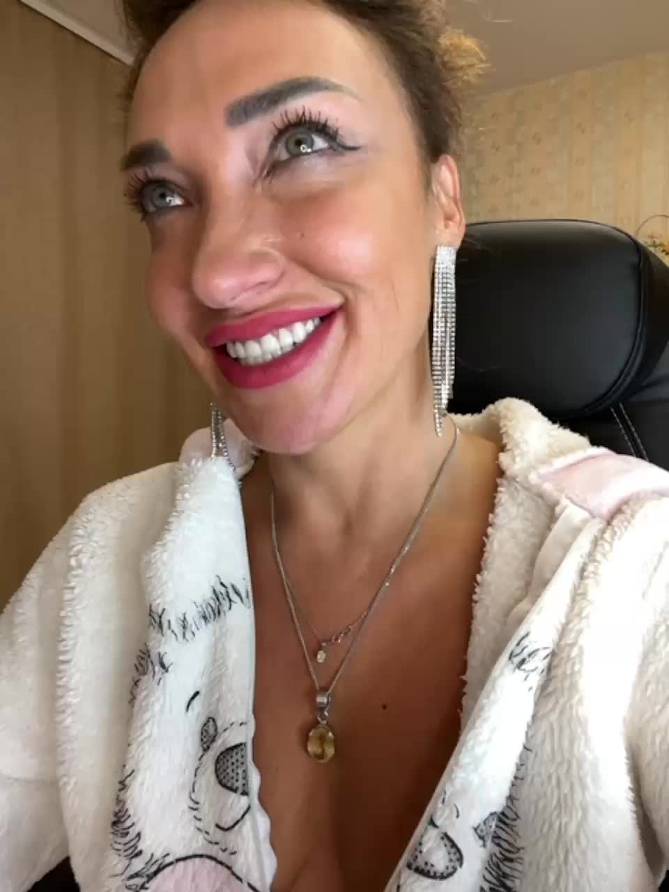 View or download file stella888 on 2023-08-20 from bongacams