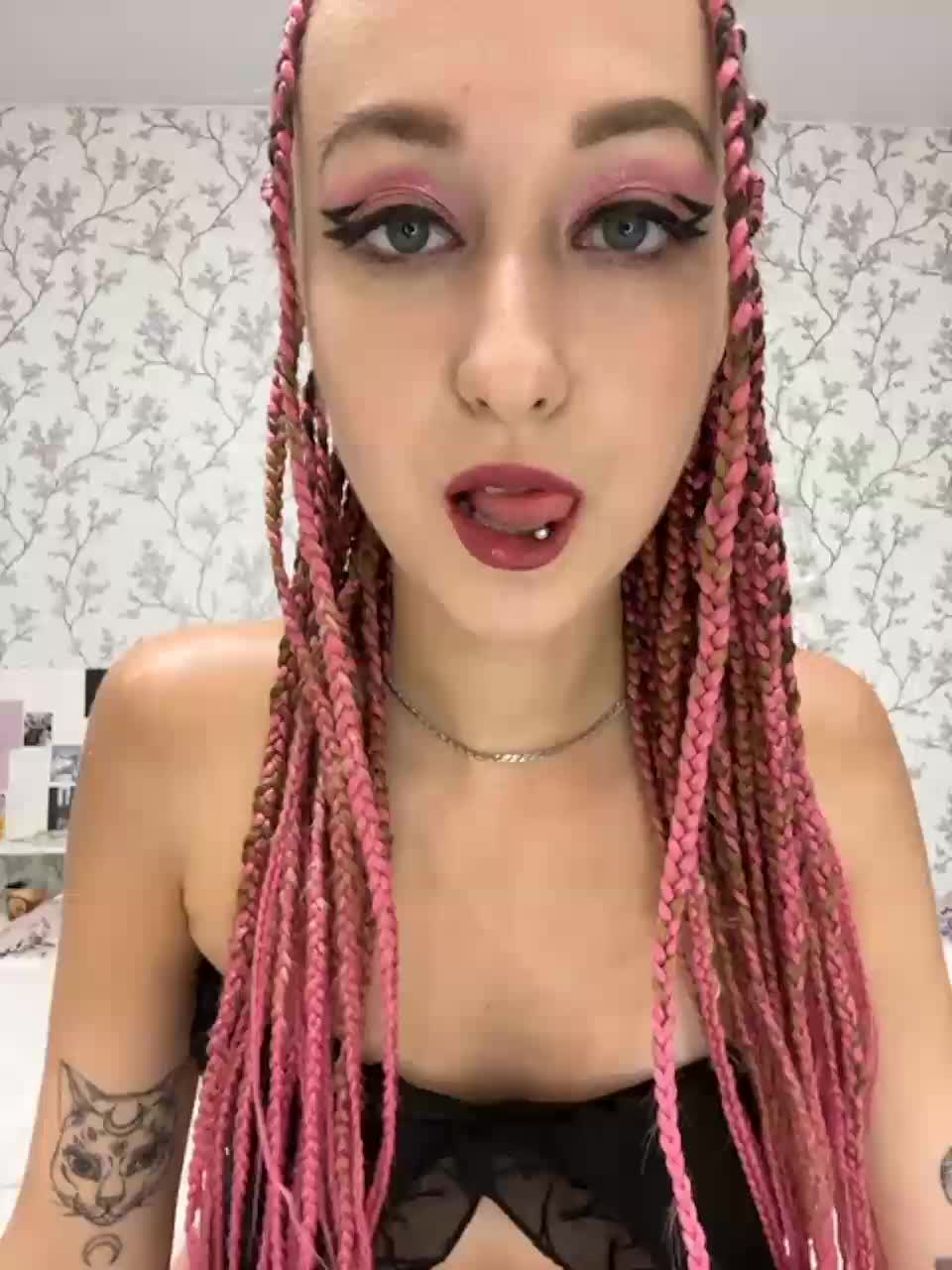 View or download file sweet_tea on 2023-08-20 from bongacams