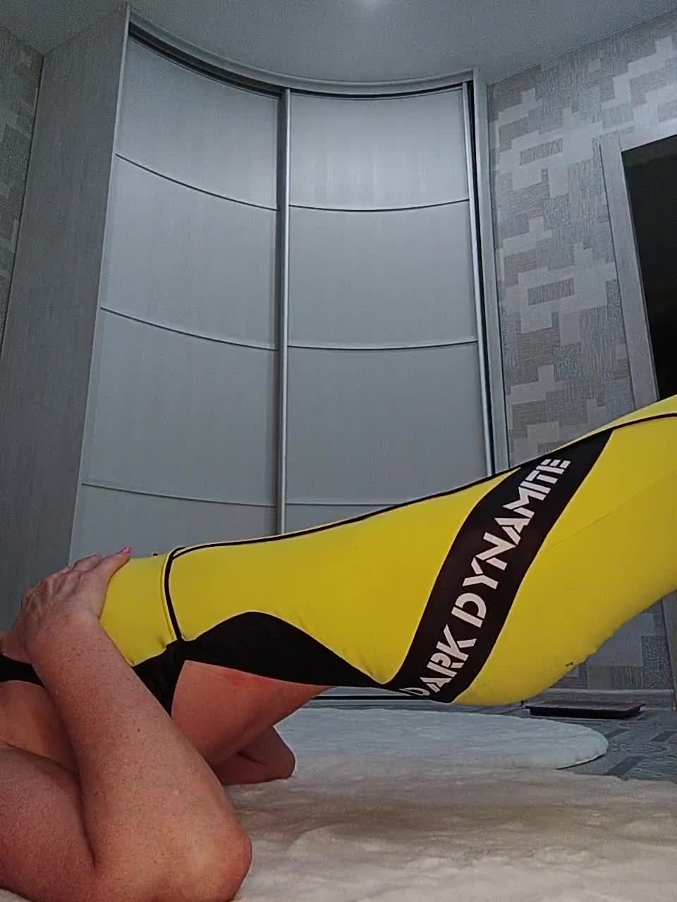 View or download file angelochek042 on 2023-08-21 from bongacams