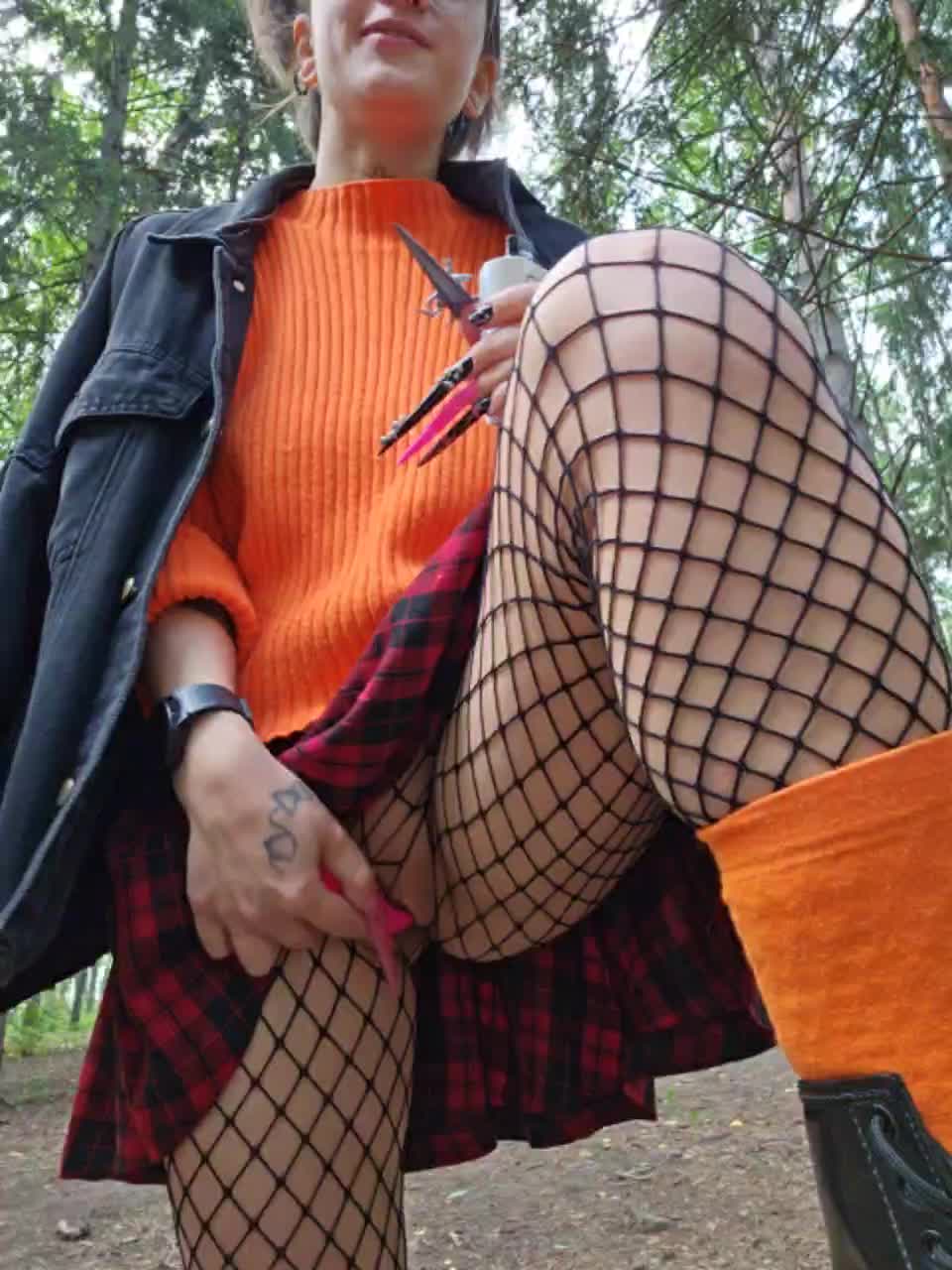 View or download file lolymolly on 2023-08-21 from bongacams