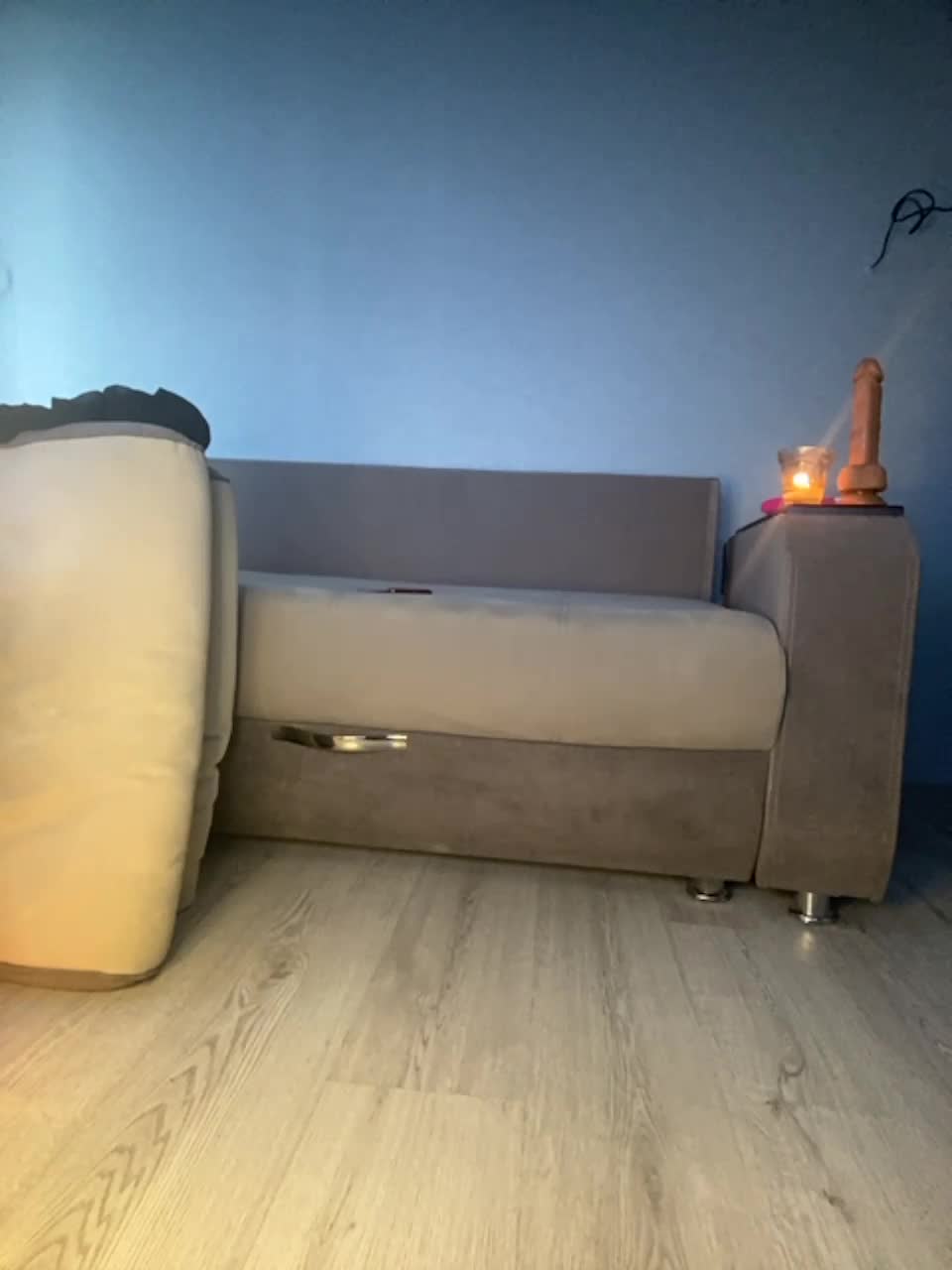 View or download file milaa1998 on 2023-08-21 from bongacams