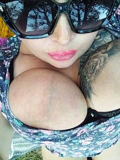 View or download file pishechka2 on 2023-08-22 from bongacams