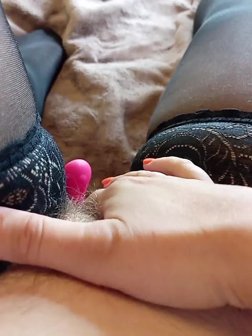 View or download file hairycrotch on 2023-08-23 from bongacams