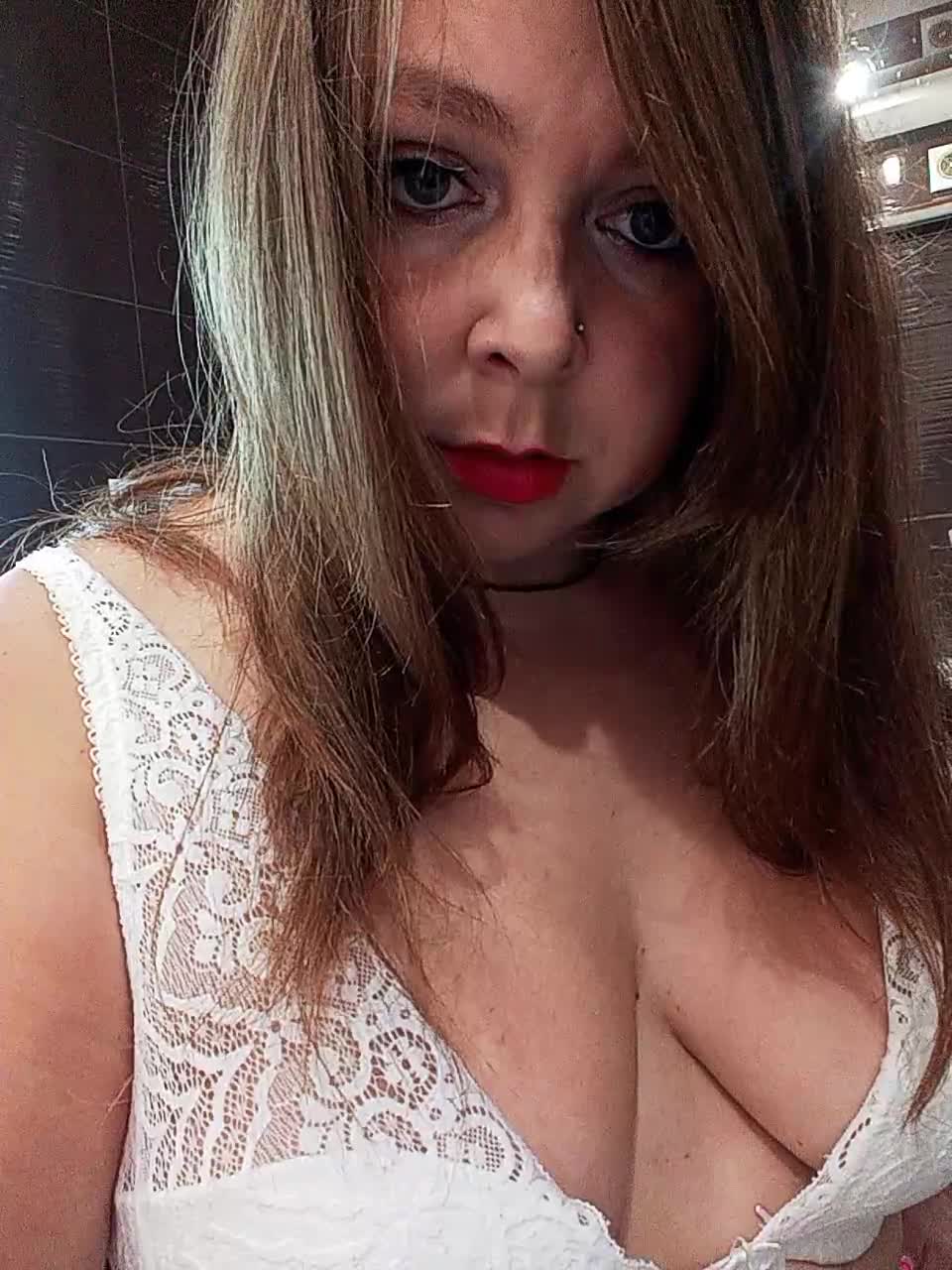 View or download file hairycrotch on 2023-08-23 from bongacams