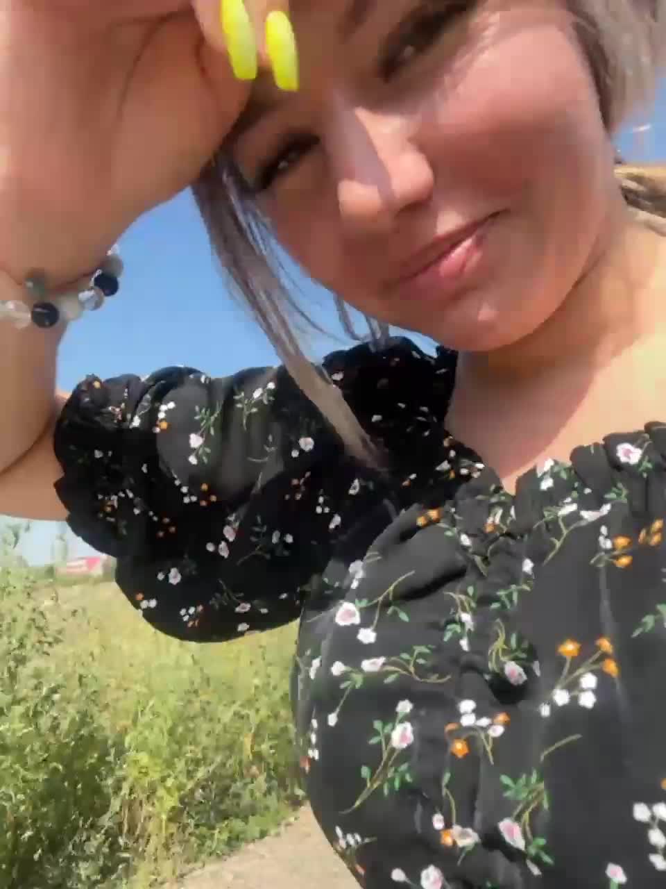 View or download file karolina7 on 2023-08-23 from bongacams