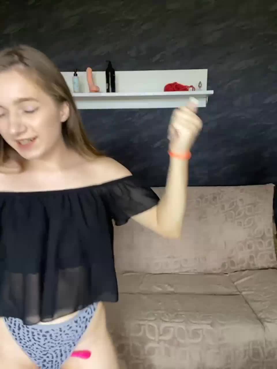 View or download file liizza on 2023-08-24 from bongacams