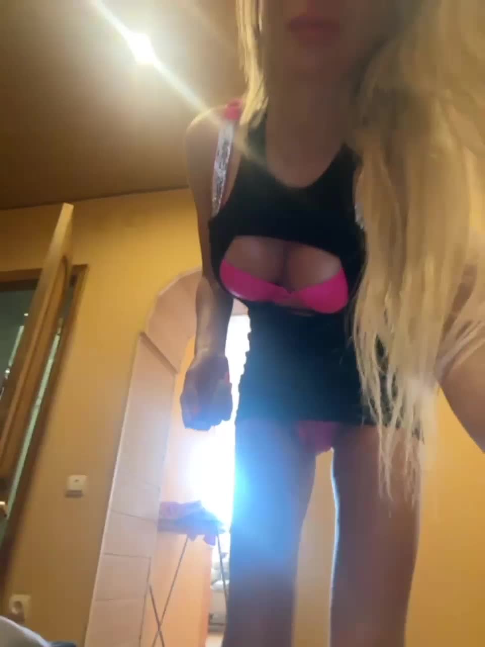 View or download file goldpussy69 on 2023-08-26 from bongacams