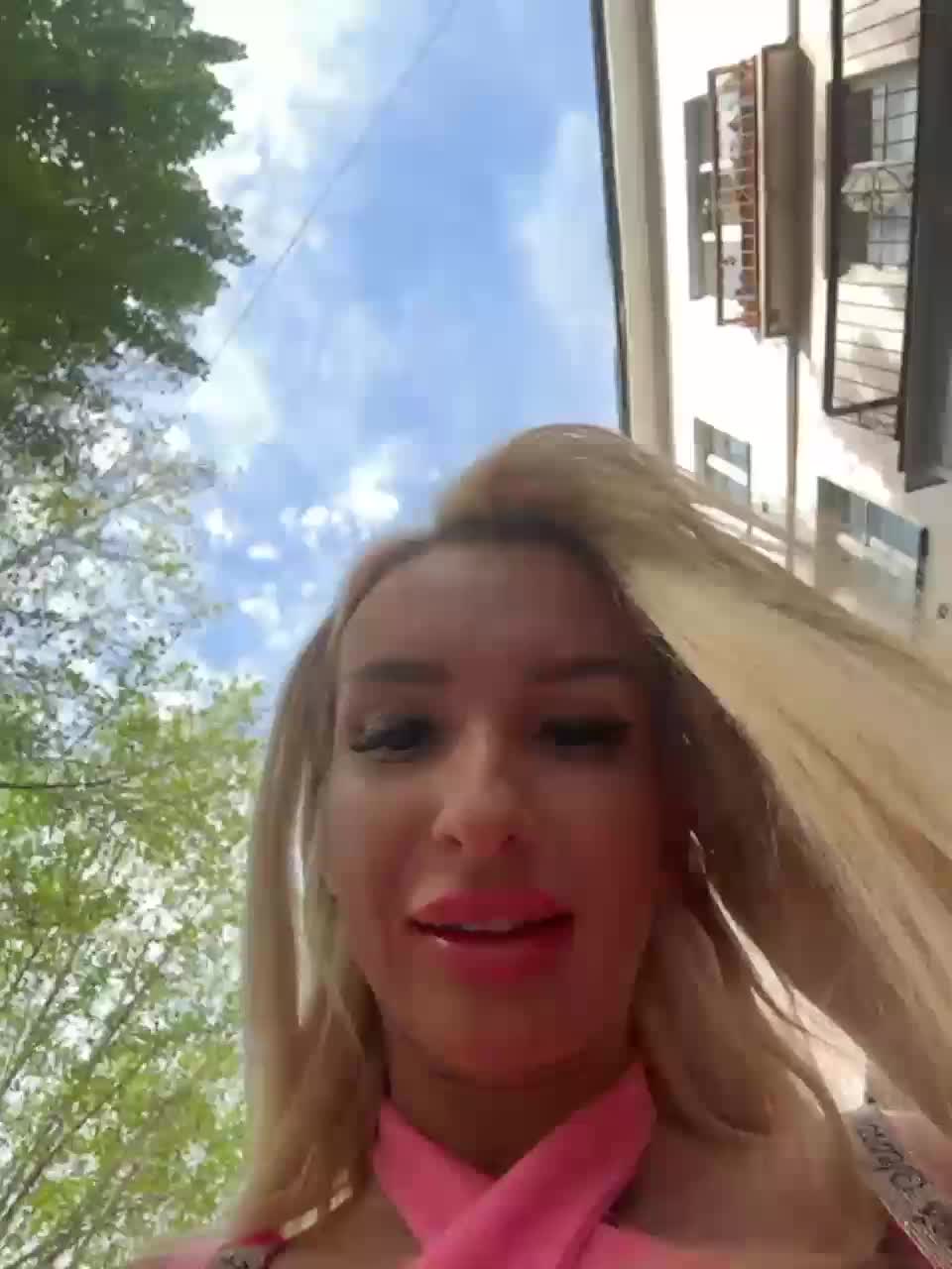 View or download file goldpussy69 on 2023-08-26 from bongacams