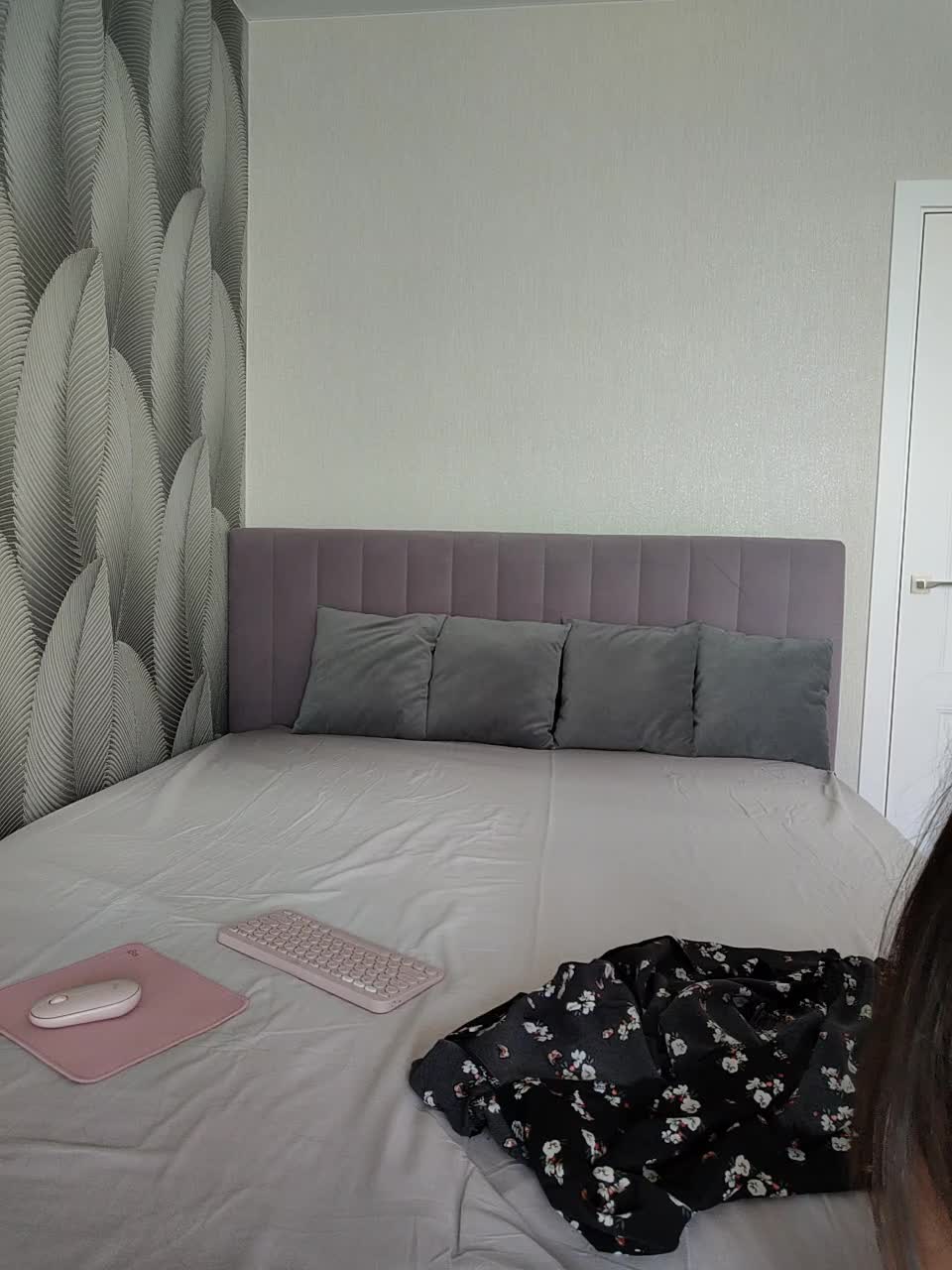 View or download file madina3 on 2023-08-26 from bongacams